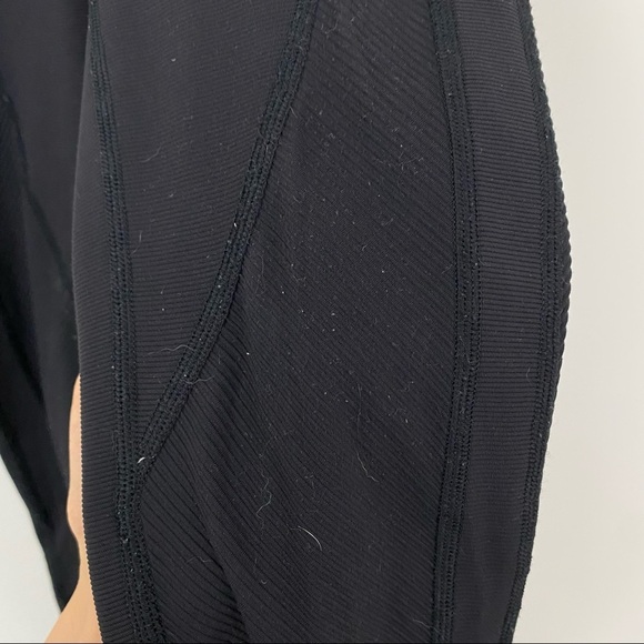 Lululemon Ribbed Wunder Under HR 28" Black 2 - Picture 6 of 9